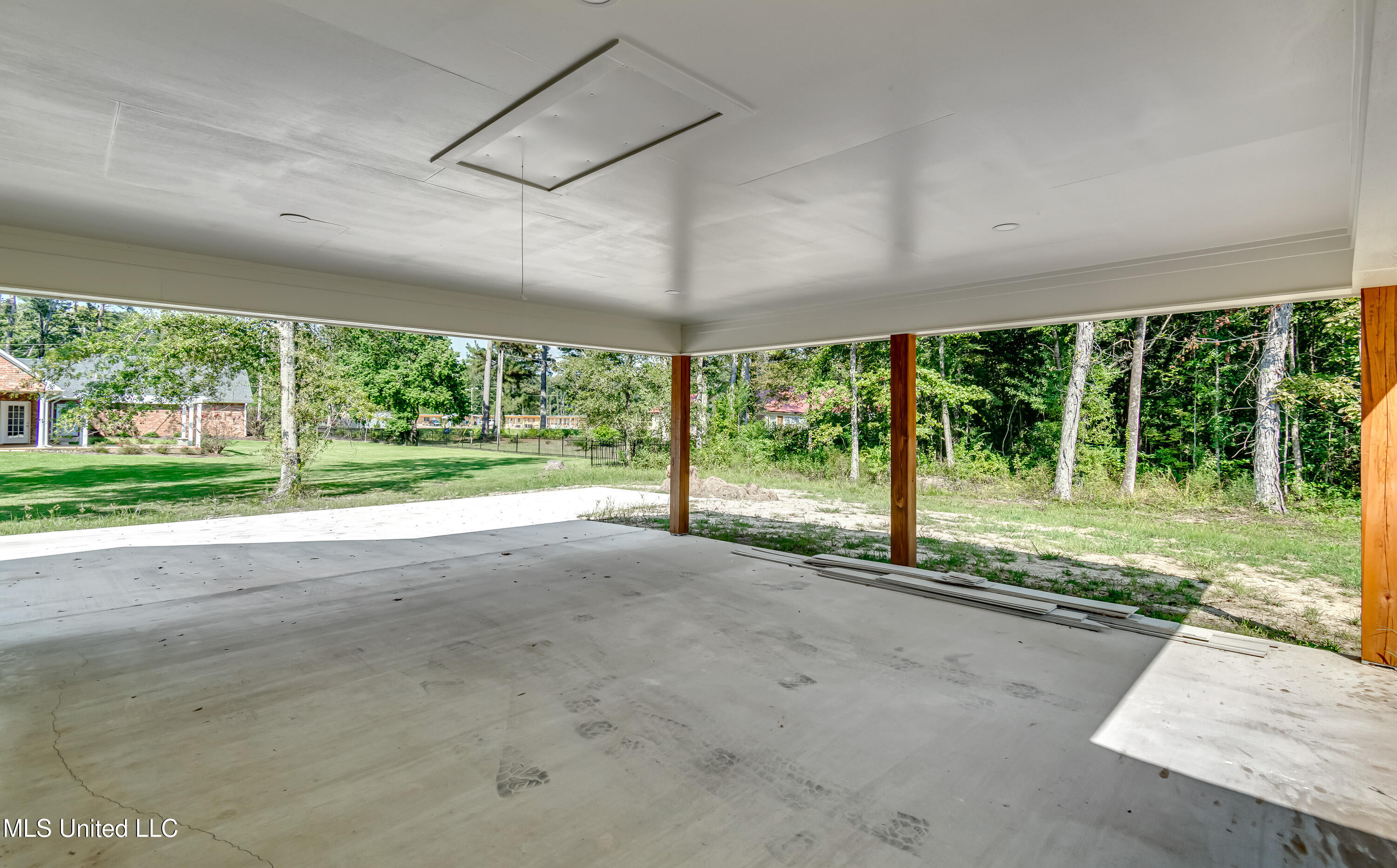 104 Shady Oaks Lane Forest, MS 39074 - Photo 17 of 61 104 Shady Oaks Lane-17