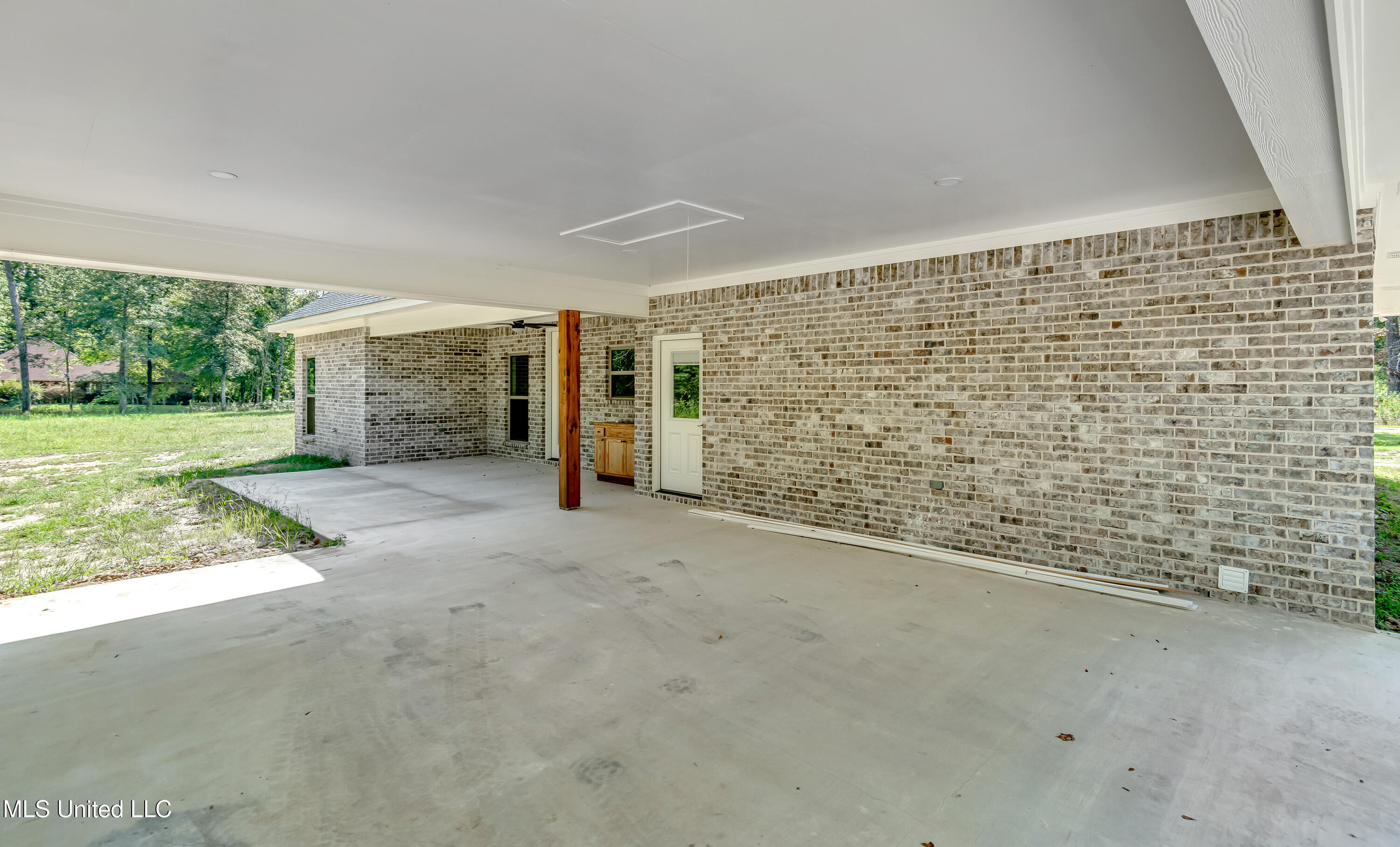 104 Shady Oaks Lane Forest, MS 39074 - Photo 18 of 61 104 Shady Oaks Lane-18