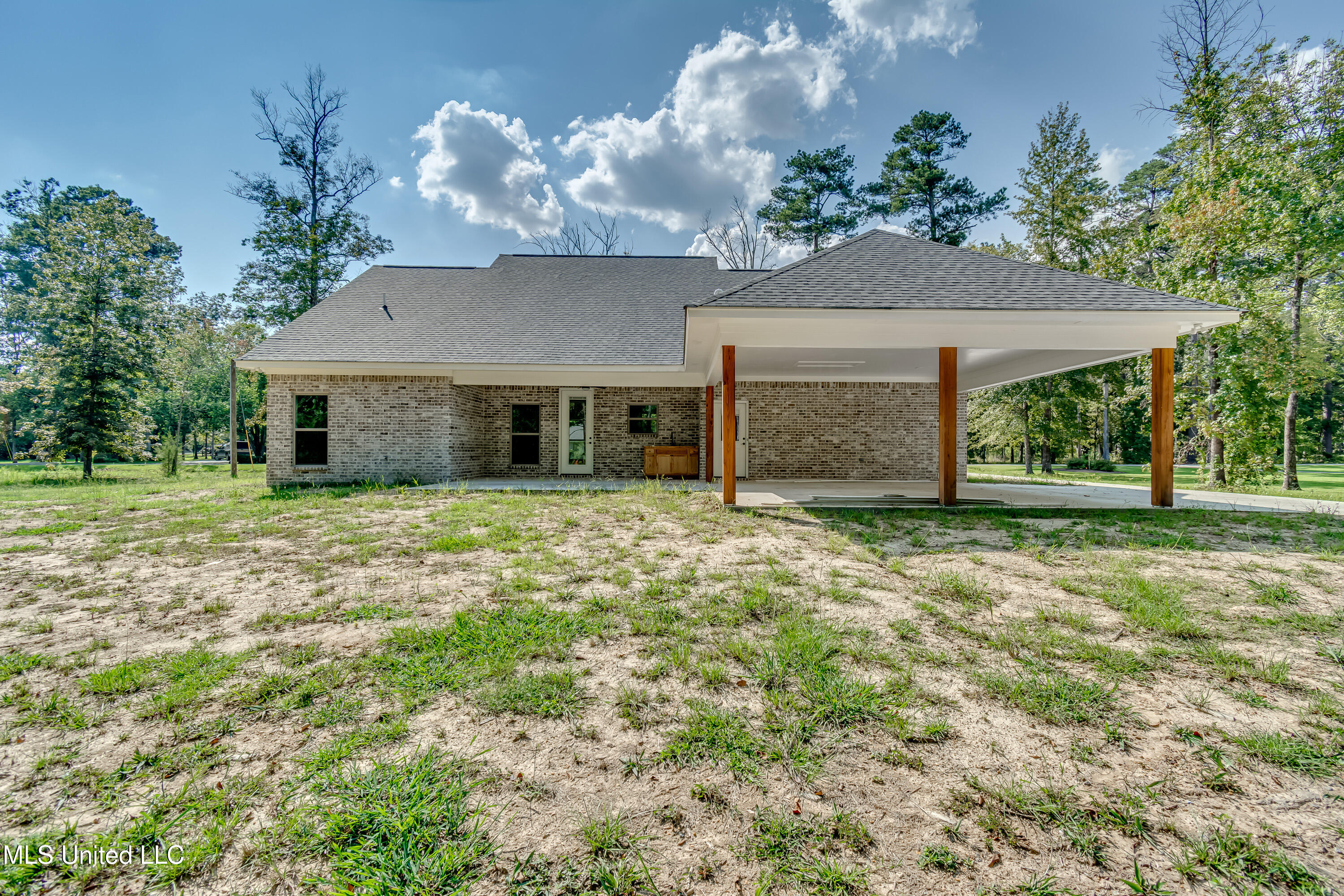 104 Shady Oaks Lane Forest, MS 39074 - Photo 10 of 61 104 Shady Oaks Lane-10