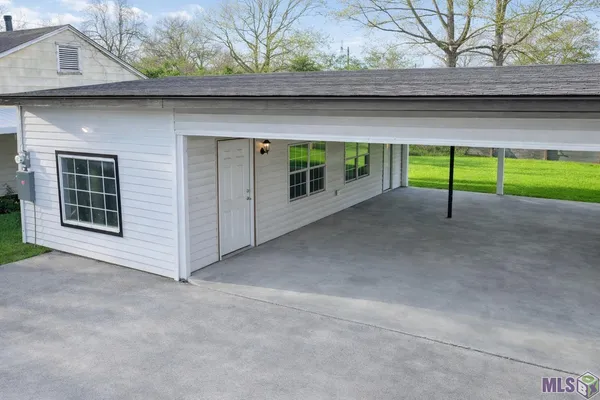 $1,000 | 4809 A Longfellow Drive, Baton Rouge, LA 70805