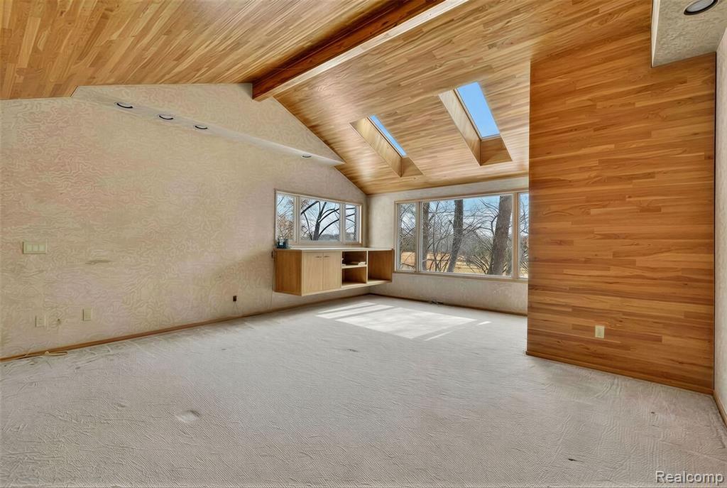 2551 Patterson Lake Road Pinckney, MI 48169 - Photo 47 of 95