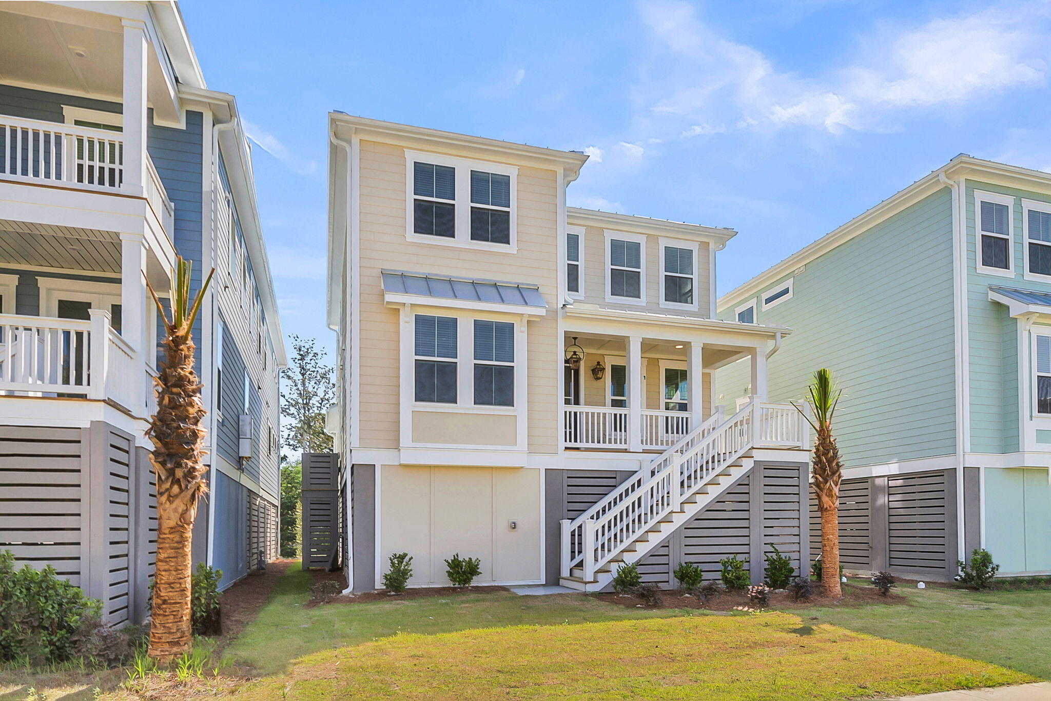 718 Minton Road Charleston, SC 29412 - Photo 3 of 29 CREM - 718 Minton-16 (1)