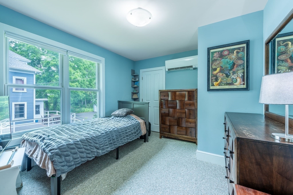 95 East Pleasant Street, Unit H Amherst, MA 01002 - Photo 25 of 34