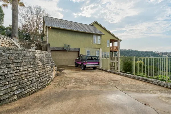 a view of a house with a patio