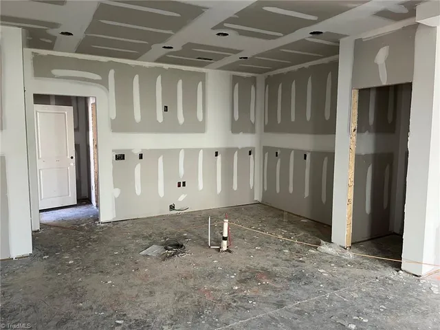 $461,910 | 3590 Townland Circle, Clemmons, NC 27012