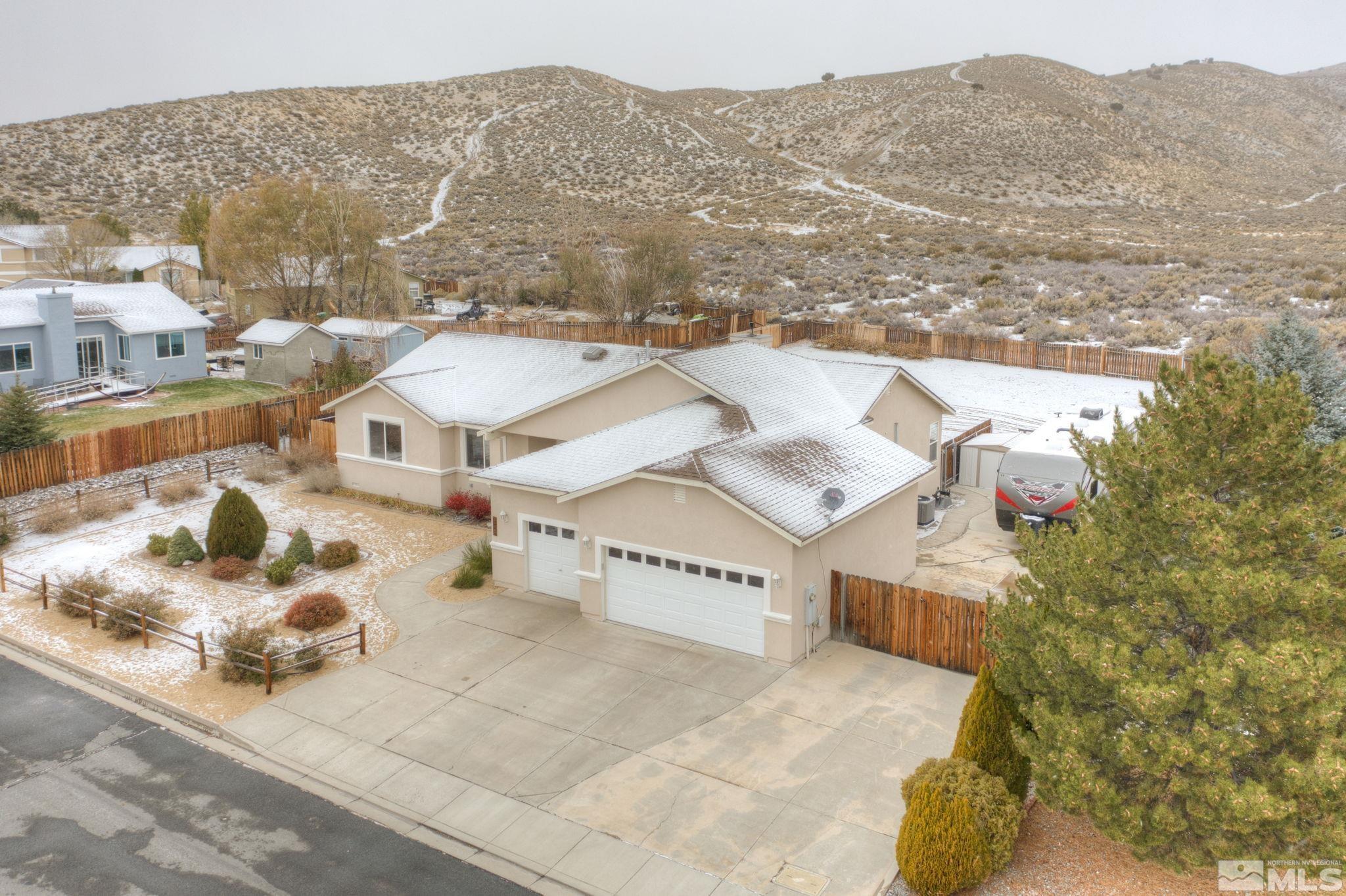 21065 Rainier Drive Reno, NV 89508 - Photo 3 of 33 Photo 3