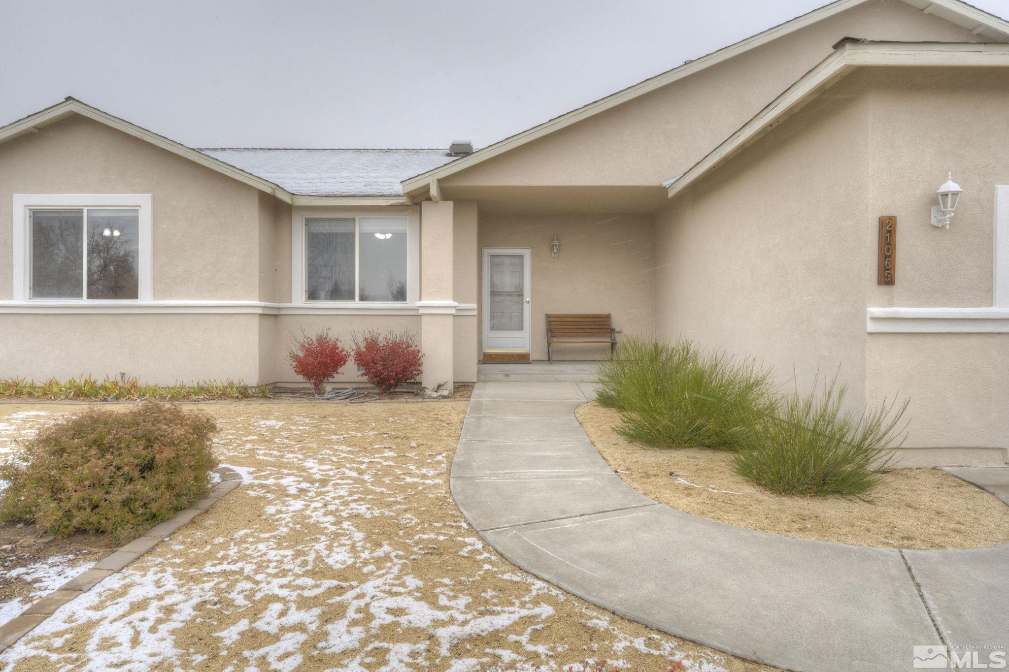 21065 Rainier Drive Reno, NV 89508 - Photo 6 of 33 Photo 6