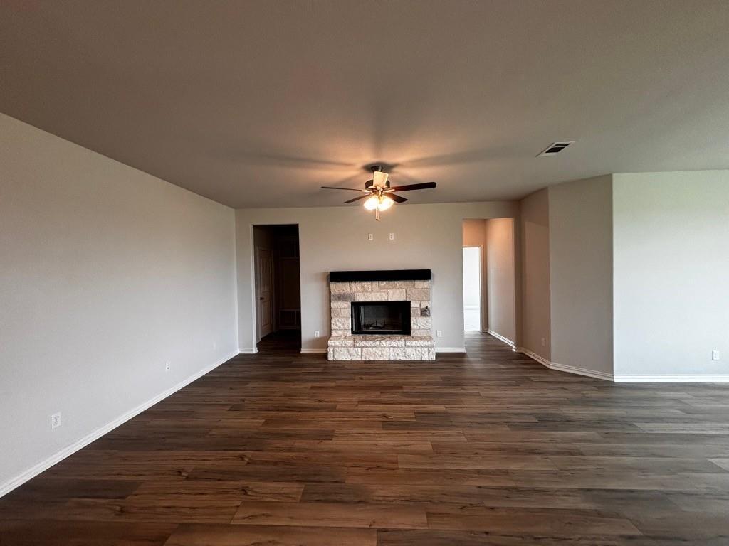 140 Hillview Trail Decatur, TX 76234 - Photo 11 of 16