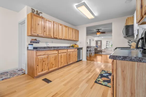 $275,000 | 90 Rippon Avenue, Hillsdale, MI 49242