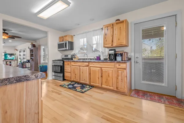 $275,000 | 90 Rippon Avenue, Hillsdale, MI 49242