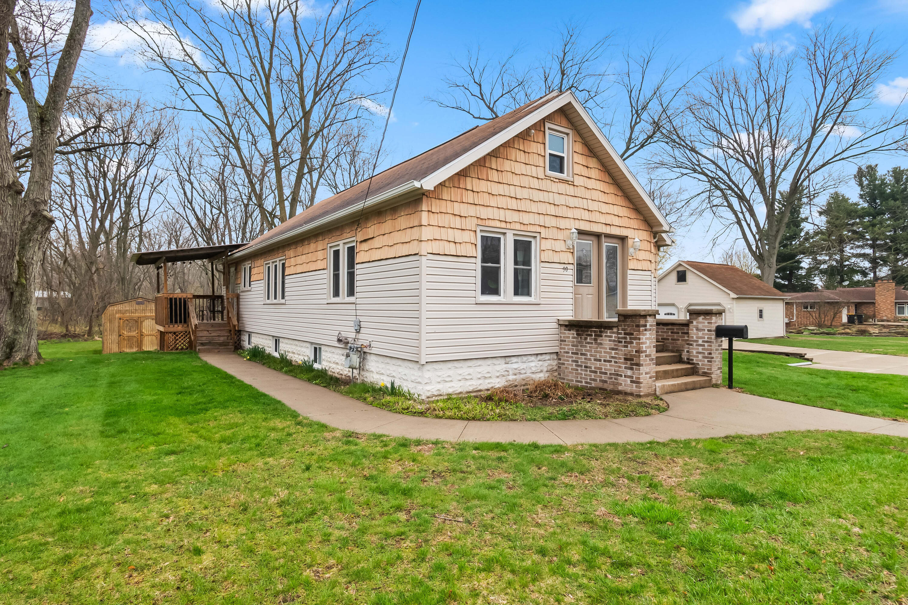 90 Rippon Avenue Hillsdale, MI 49242 - Photo 23 of 44 21