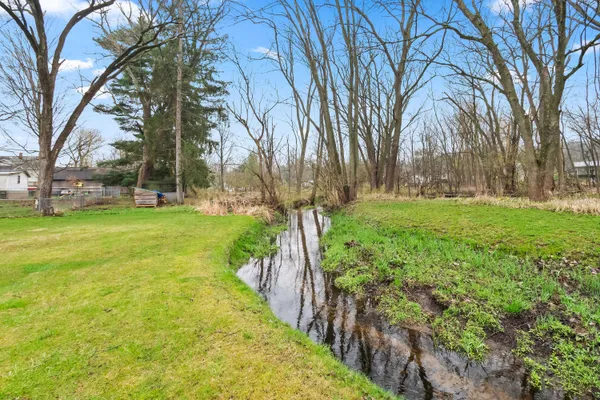 $275,000 | 90 Rippon Avenue, Hillsdale, MI 49242