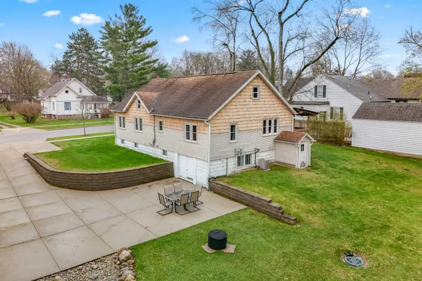 $275,000 | 90 Rippon Avenue, Hillsdale, MI 49242