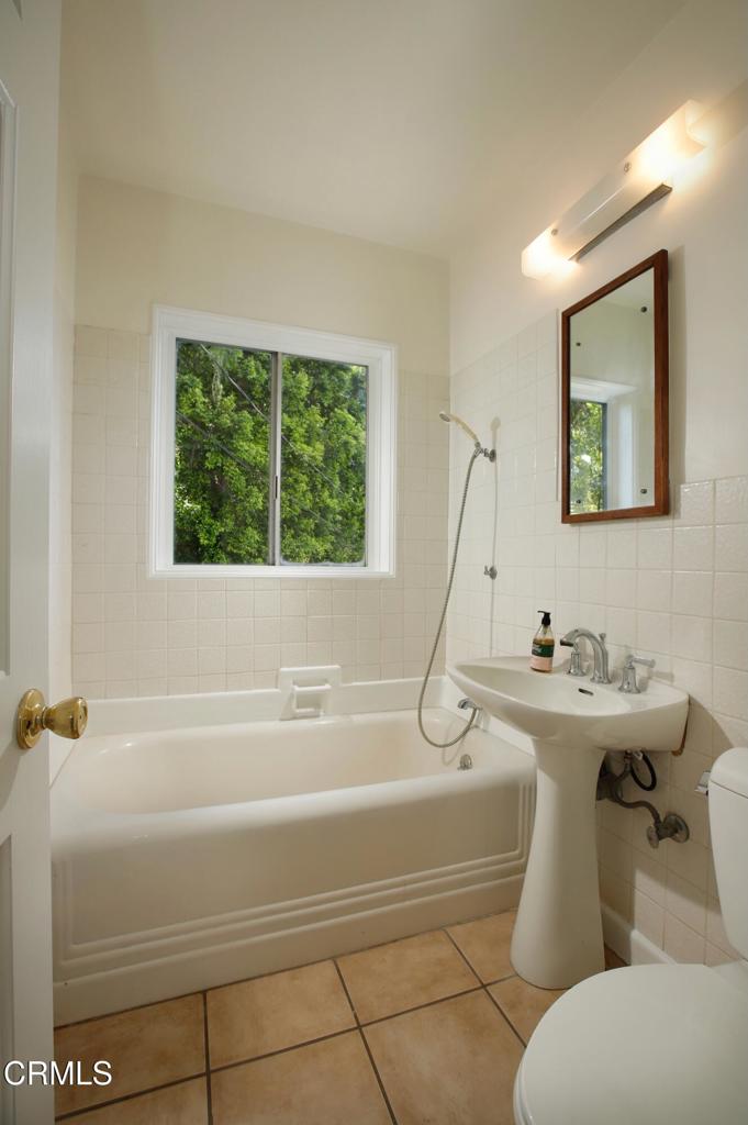 8660 Apperson Street Los Angeles, CA 91040 - Photo 22 of 58 23