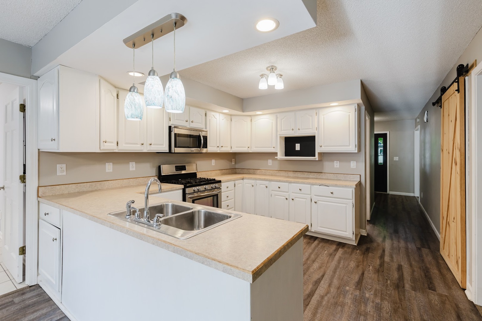 1816 Calico Road Marion, IL 62959 - Photo 11 of 49