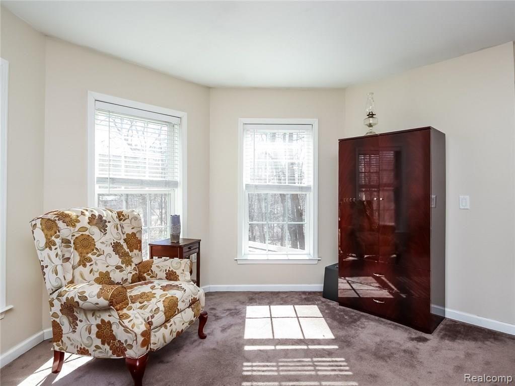 20972 Elwell Road Belleville, MI 48111 - Photo 21 of 51 021-Sitting_Room-5469533-medium4x3.jpg