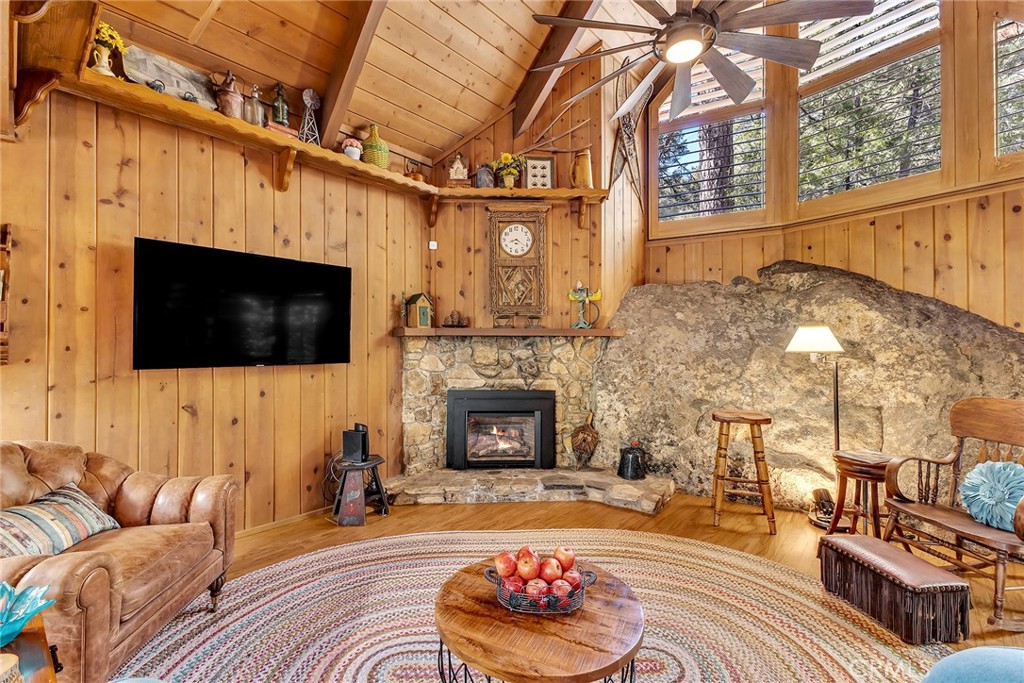 25300 Pine Crest Avenue Idyllwild, CA 92549 - Photo 15 of 75 Look at that amazing architecture incorporating the boulder.