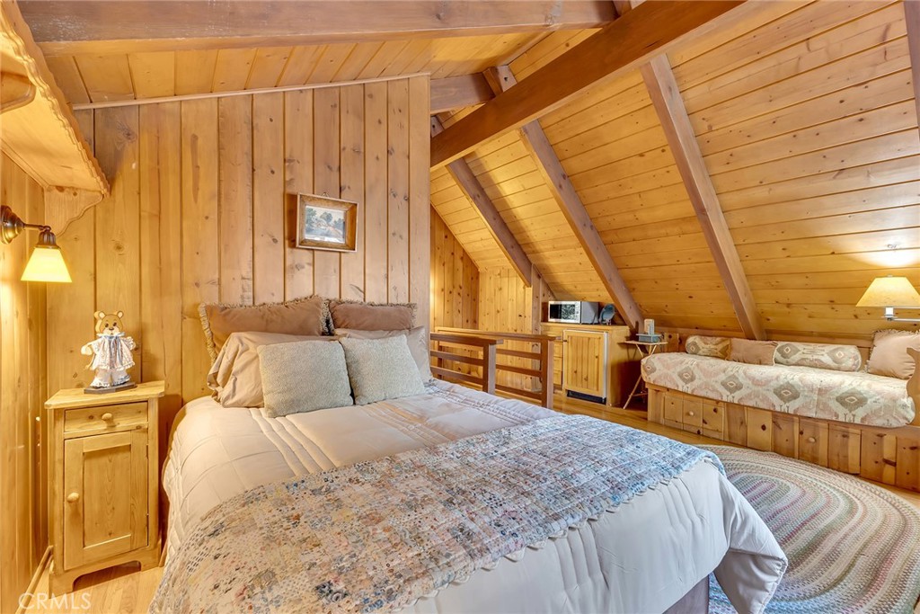 25300 Pine Crest Avenue Idyllwild, CA 92549 - Photo 39 of 75 Queen bed in loft.