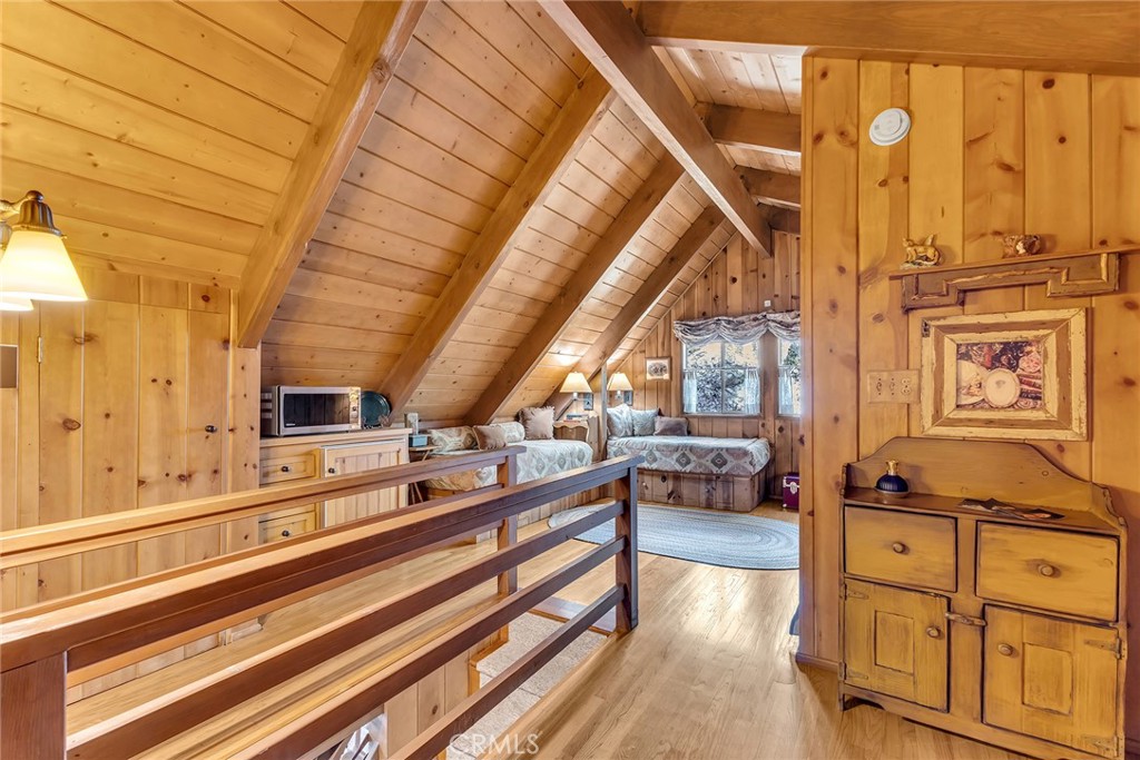 25300 Pine Crest Avenue Idyllwild, CA 92549 - Photo 45 of 75 Loft