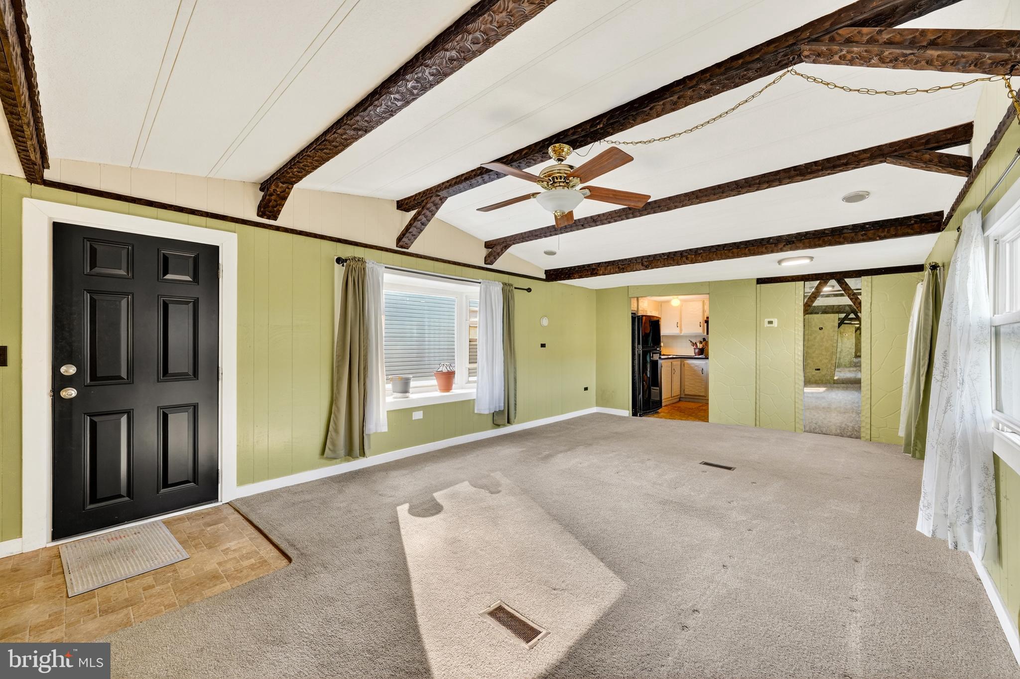 8220 Airport Road, Unit 4 Bath, PA 18014 - Photo 5 of 28