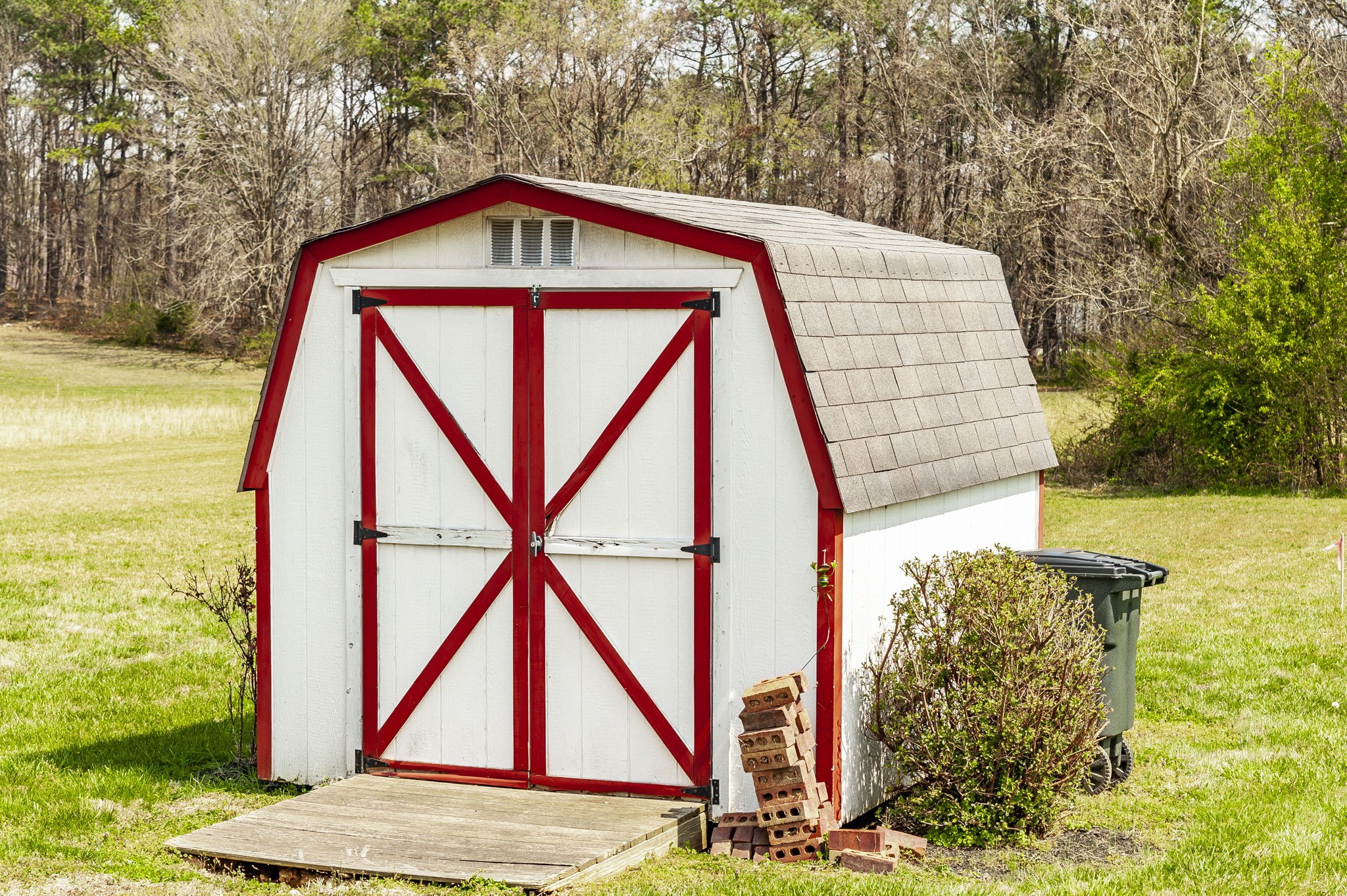 7535 Swift Road Greenbrier, TN 37073 - Photo 46 of 51 a front view of a house with a yard