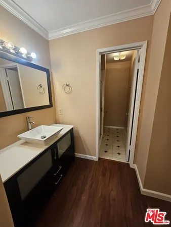 $2,495 | 5460 White Oak Avenue, Unit C223, Encino, CA 91316