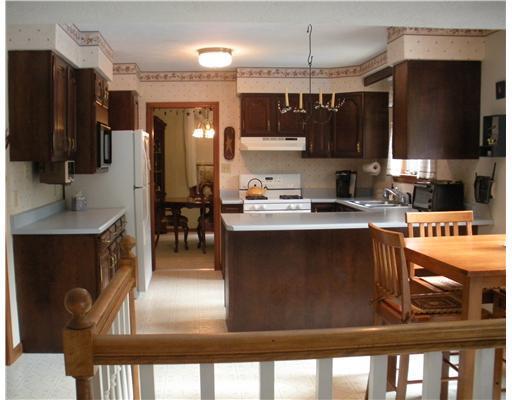 167 Roberts Ridge Road Waterboro, ME 04030 - Photo 6 of 14 Kitchen.