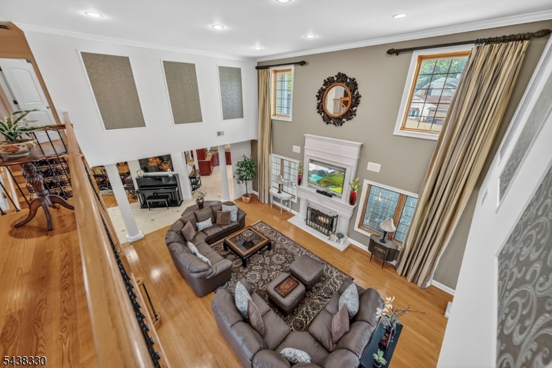 276 Northview Terrace Springfield, NJ 07081 - Photo 19 of 42