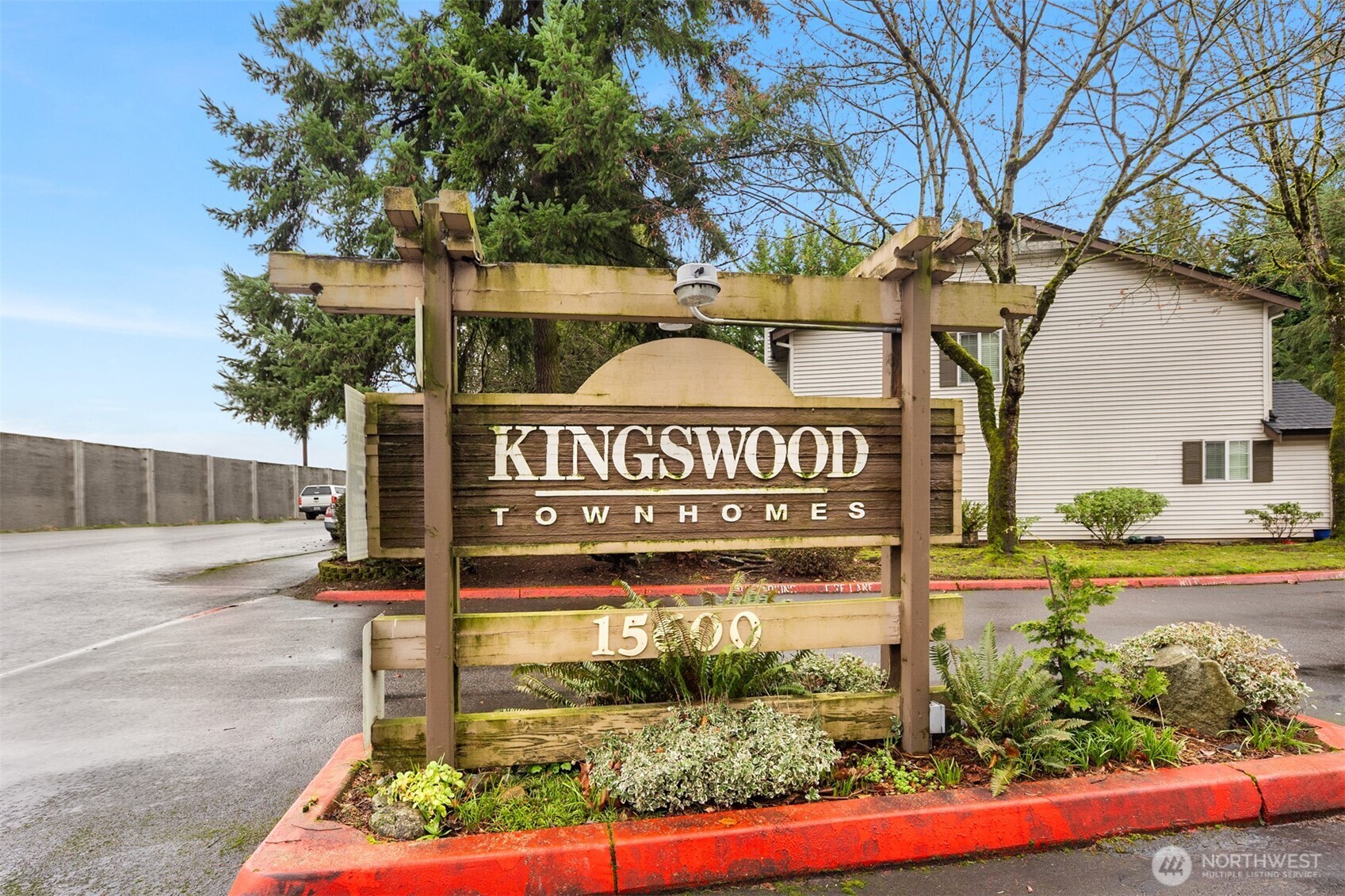 15600 116th Avenue Northeast, Unit K3 Bothell, WA 98011 - Photo 3 of 38