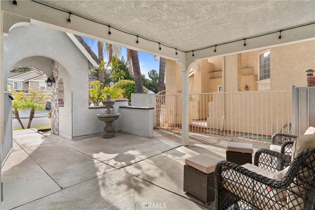 3371 Amy Drive Corona, CA 92882 - Photo 4 of 44 a living room with furniture and a potted plant