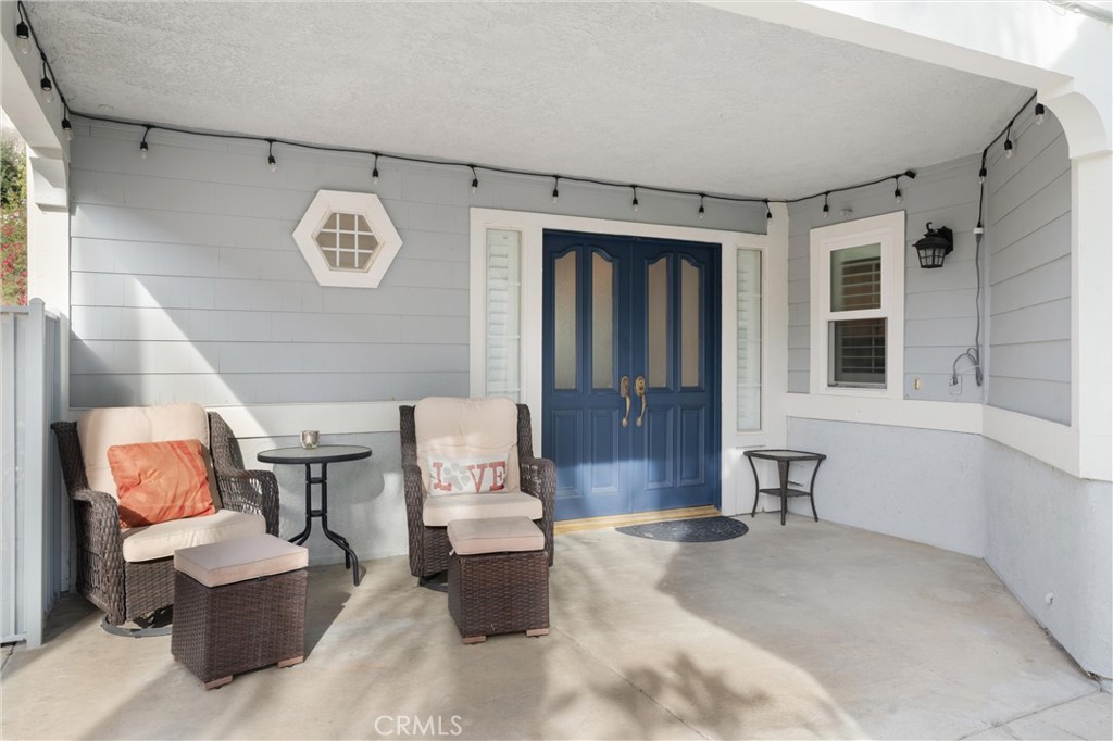 3371 Amy Drive Corona, CA 92882 - Photo 5 of 44 a living room with furniture and a window