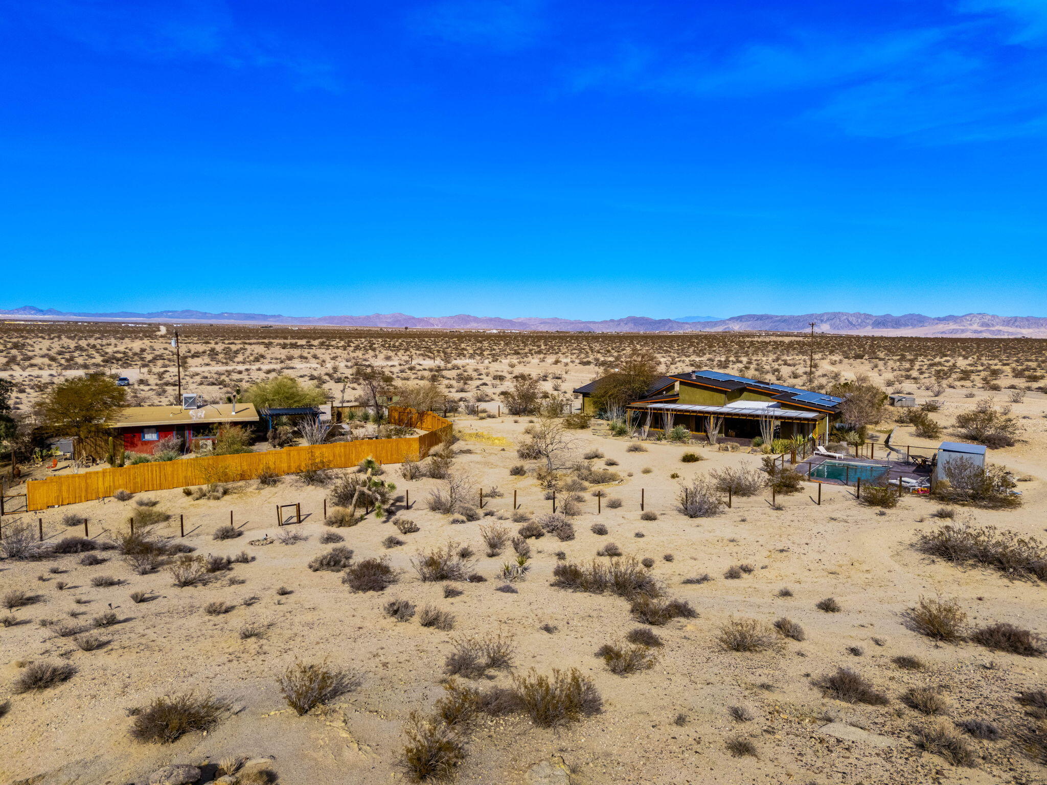 1776 Sunview Avenue Joshua Tree, CA 92252 - Photo 8 of 55 a view of city and ocean