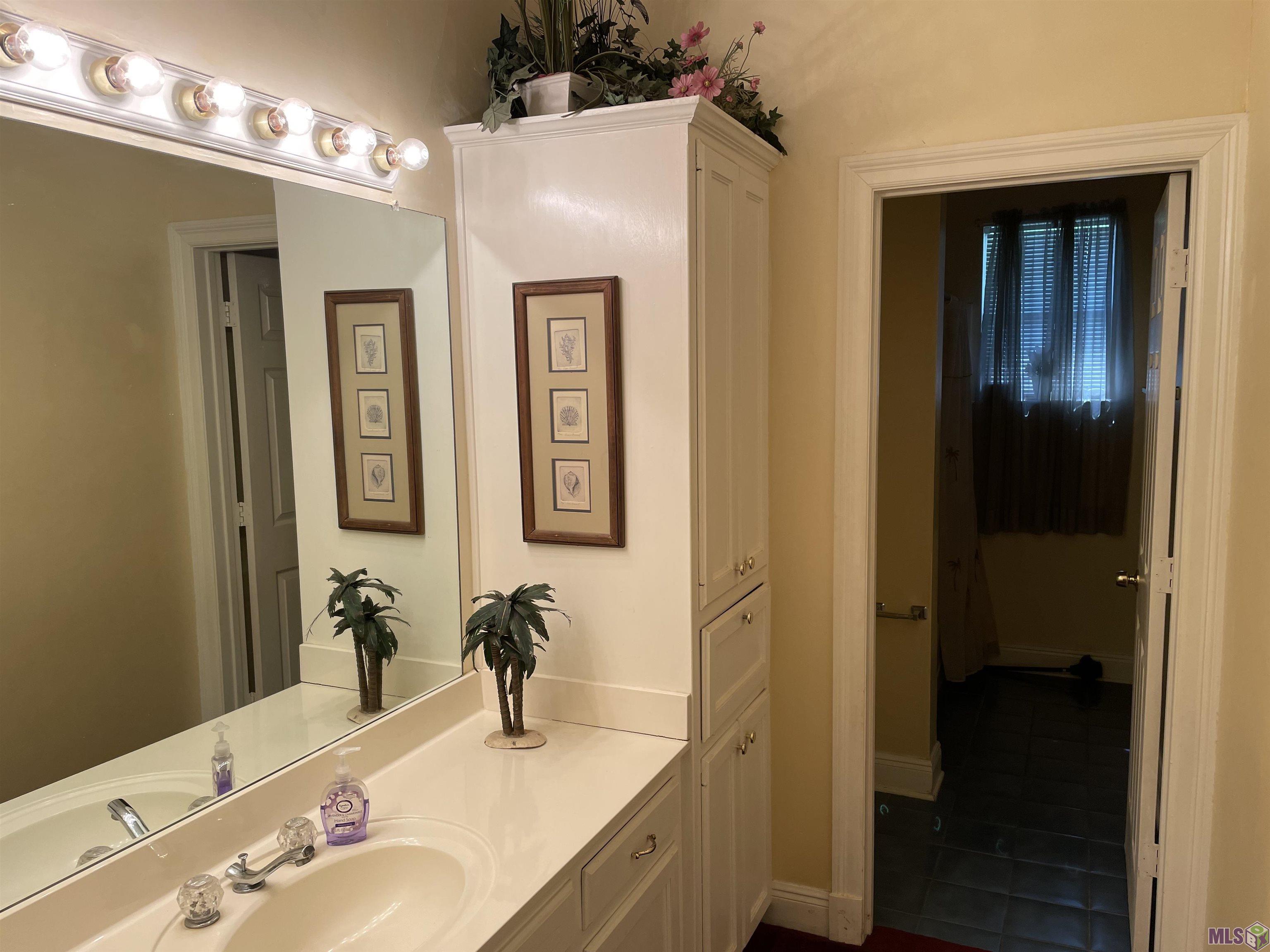 5433 North Pointer Court Baton Rouge, LA 70808 - Photo 13 of 14 Gallery Image 13