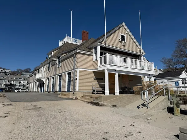 $1,200,000 | 481 Humphrey Street, Swampscott, MA 01907
