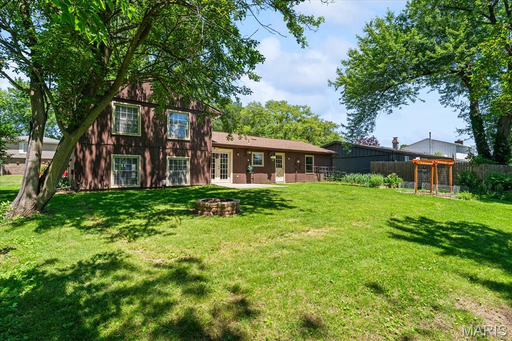 904 Fort Henry Road Belleville, IL 62221 - Photo 29 of 35