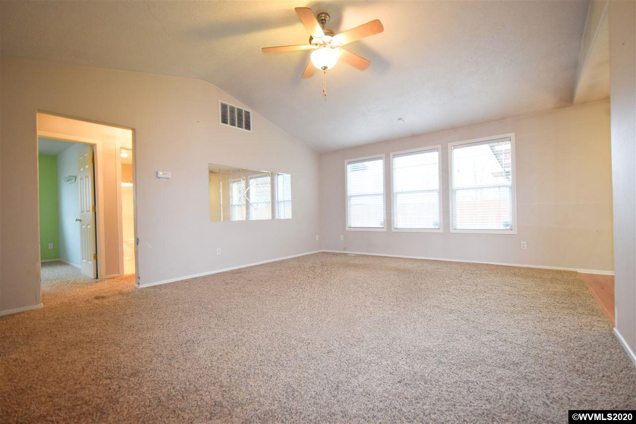 1230 Fabry Road Southeast Salem, OR 97306 - Photo 3 of 22