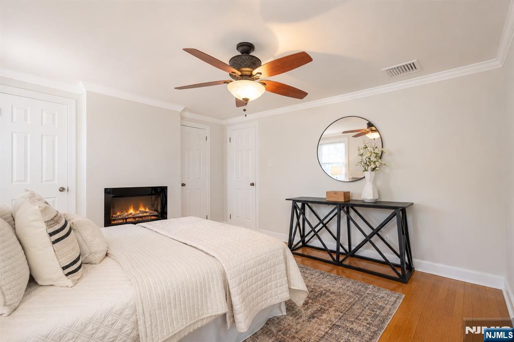 327 Chestnut Street Nutley, NJ 07110 - Photo 9 of 33