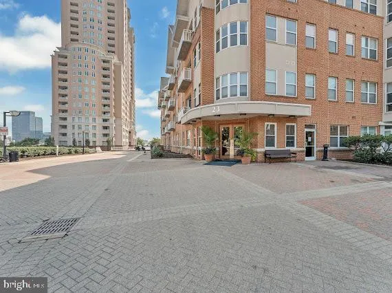 $2,900 | 23 Pierside Drive, Unit 321, Baltimore, MD 21230