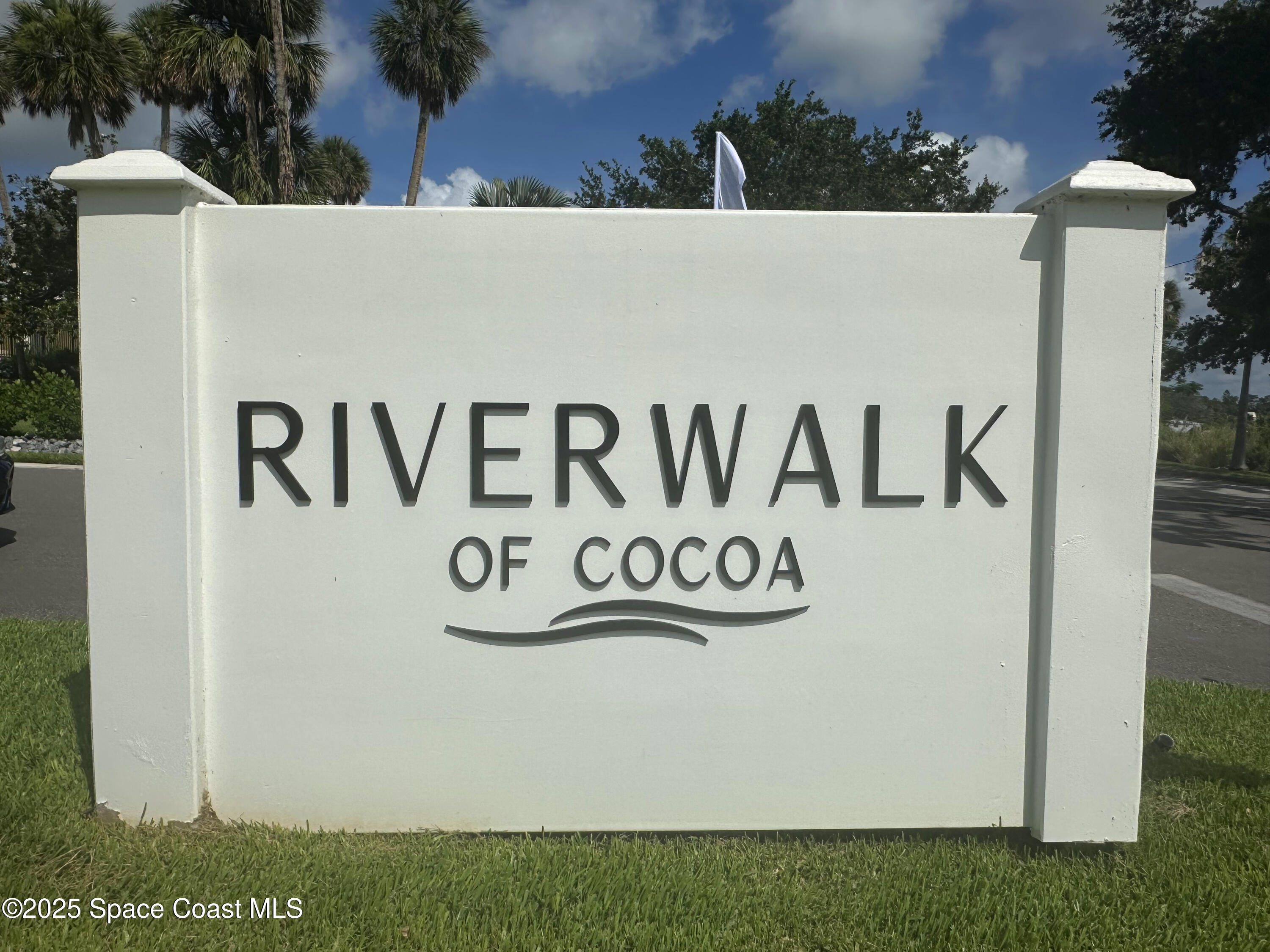 225 1st Street Cocoa, FL 32922 - Photo 61 of 64 Front Entrance