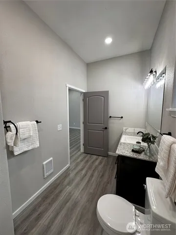 $329,000 | 430 East Curtis Street, Aberdeen, WA 98520