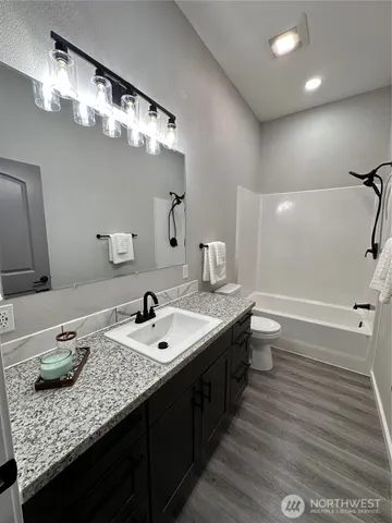 $329,000 | 430 East Curtis Street, Aberdeen, WA 98520