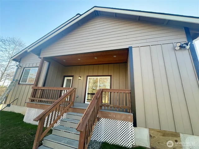 $329,000 | 430 East Curtis Street, Aberdeen, WA 98520