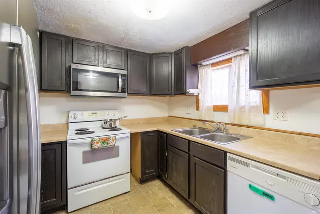 $79,900 | 212 West 38th Street, Marion, IN 46953