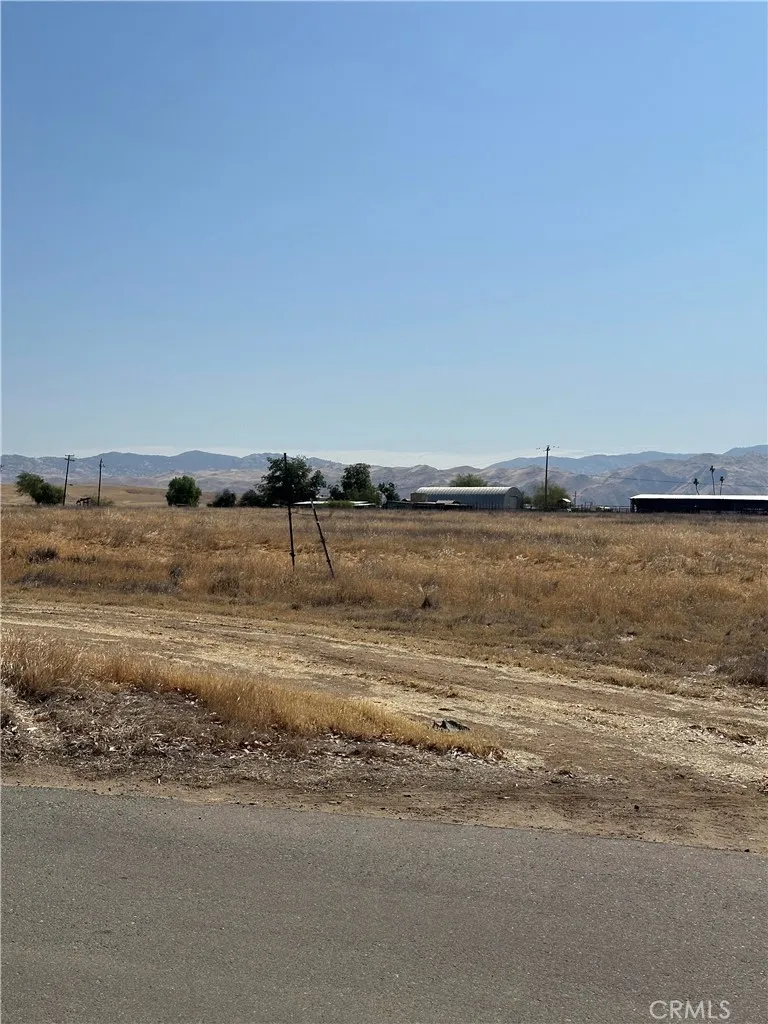 0 Cosmo Bakersfield, CA 93306 - Photo 2 of 10 a view of a ocean view
