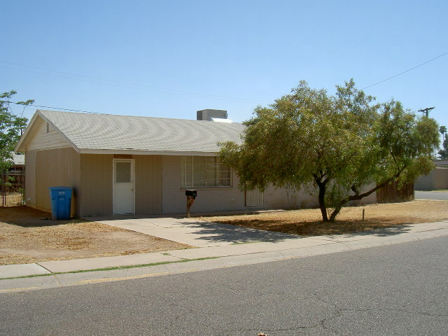 334 West Riverside Street Phoenix, AZ 85041 - Photo 1 of 1 front