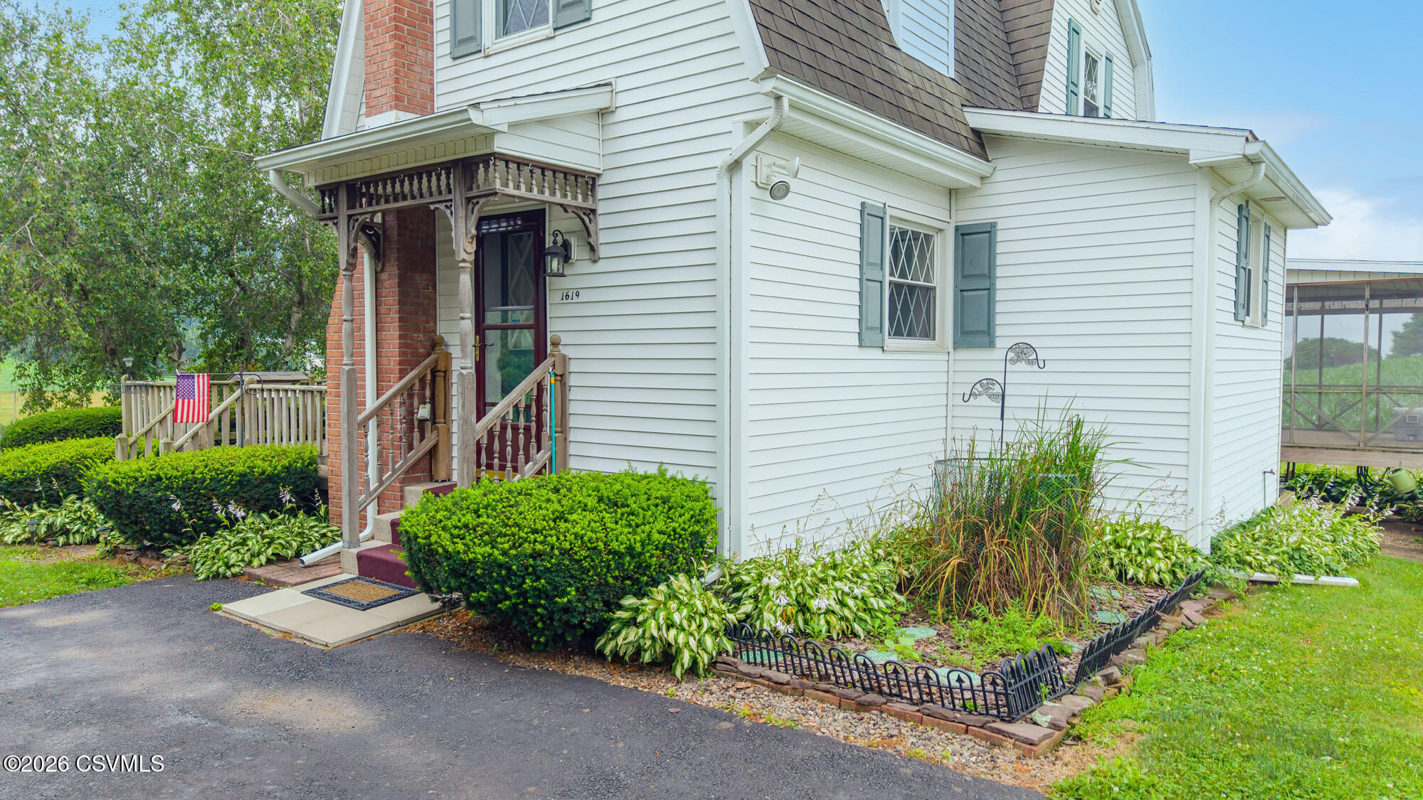 1619 Irish Valley Road Paxinos, PA 17860 - Photo 5 of 46