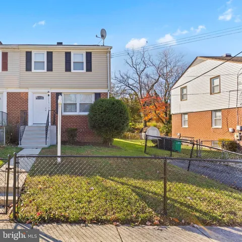 $2,499 | 4605 Akron Street, Temple Hills, MD 20748