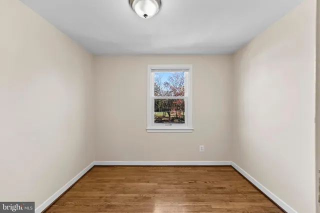 $2,499 | 4605 Akron Street, Temple Hills, MD 20748