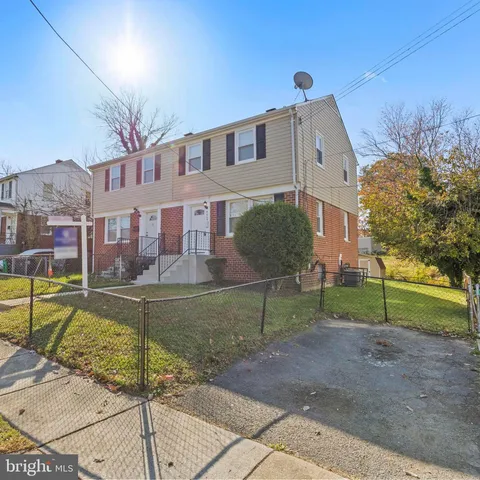 $2,399 | 4605 Akron Street, Temple Hills, MD 20748