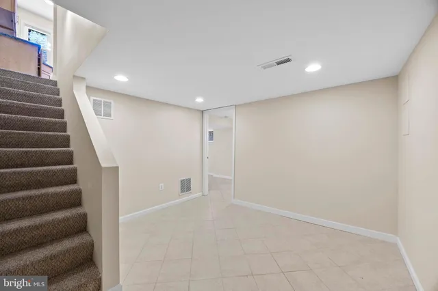 $2,399 | 4605 Akron Street, Temple Hills, MD 20748